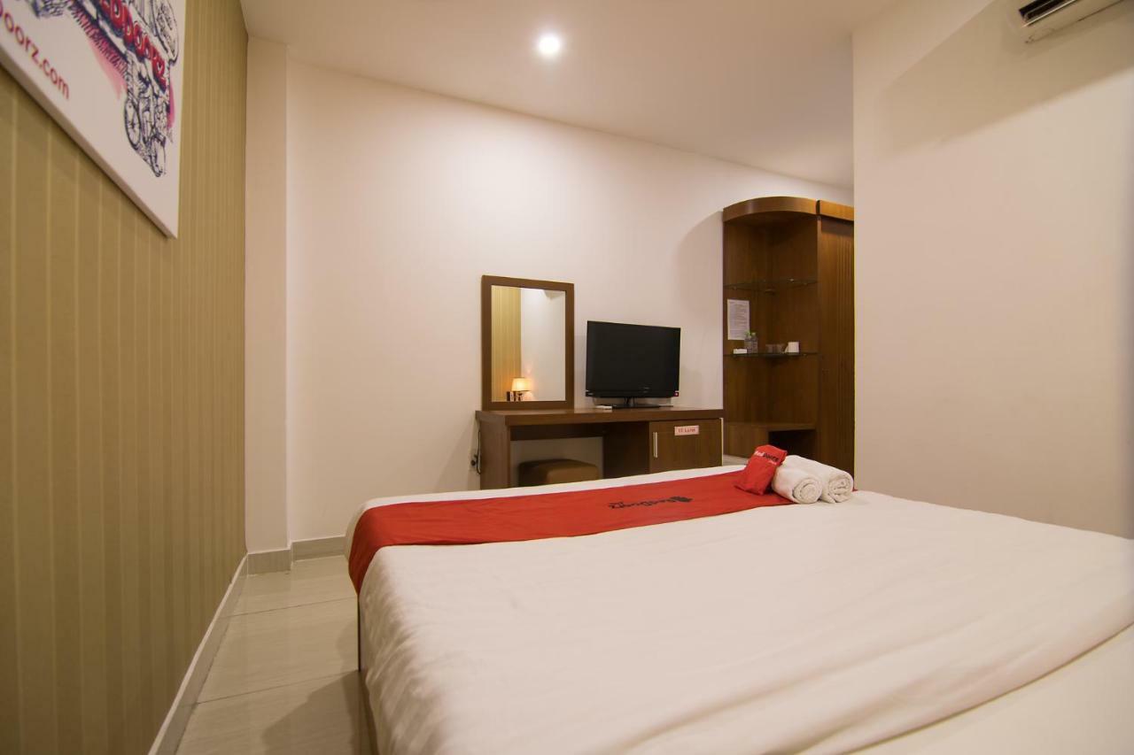 Reddoorz Plus @ Trung Son Residence Hô Chi Minh-Ville Extérieur photo